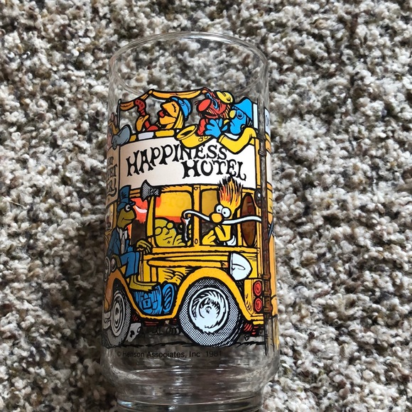 Drinking glass from The Great Muppet Caper 1981 - Picture 3 of 6